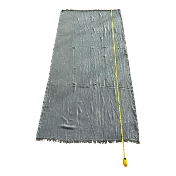 Lancioni Rectange Scarf Fringe Trim Metallic Knit Casual Gray Womens One Size - Picture 7 of 9